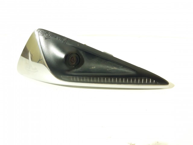 PASSENGER SIDE FENDER MARKER CAMERA (RIGHT SIDE)